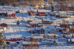 bebyggelse, vinter, snø Foto Mostphotos
